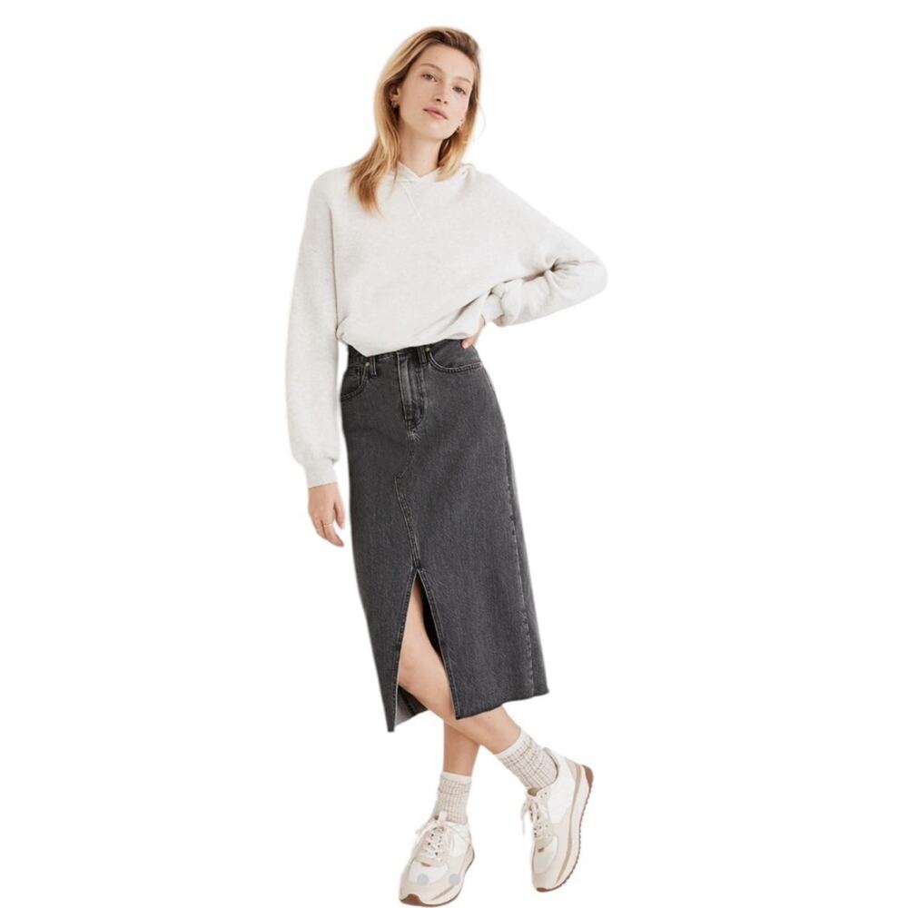Madewell Organic Cotton Rigid Denim A-Line Midi Skirt Castlerock Wash, size 26